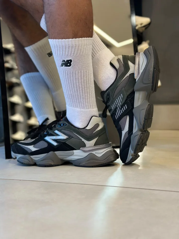 New Balance 9060 Preto Cinza