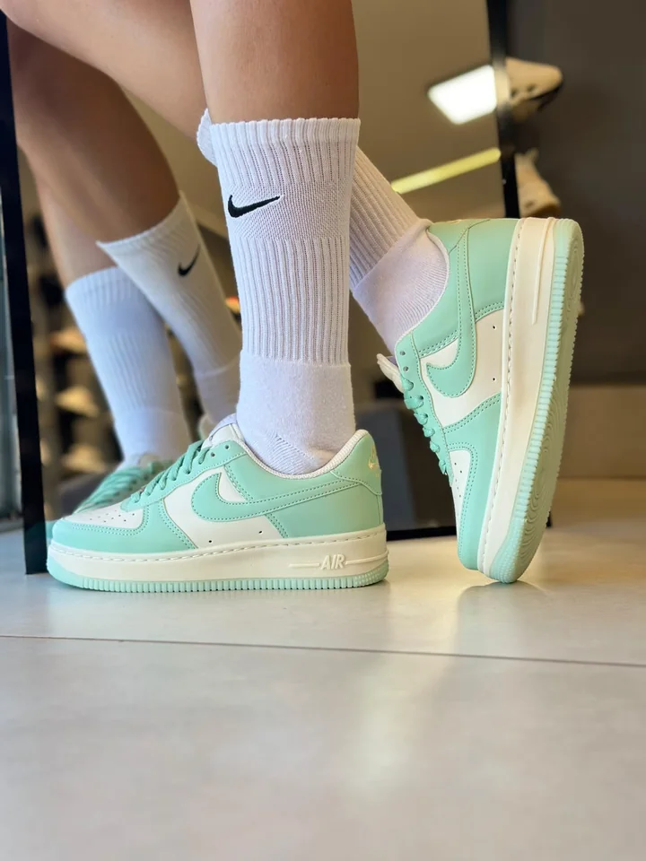 Nike Air Force 1 07 Off Verde Água