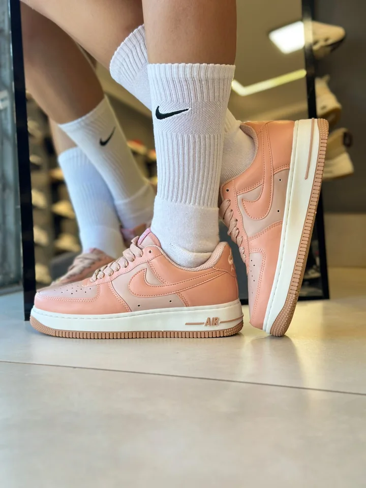 Nike Air Force 1 07 Salmão Flamingo