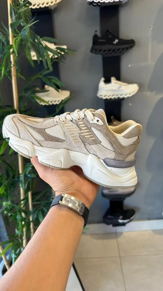 New Balance New Balance 9060 2