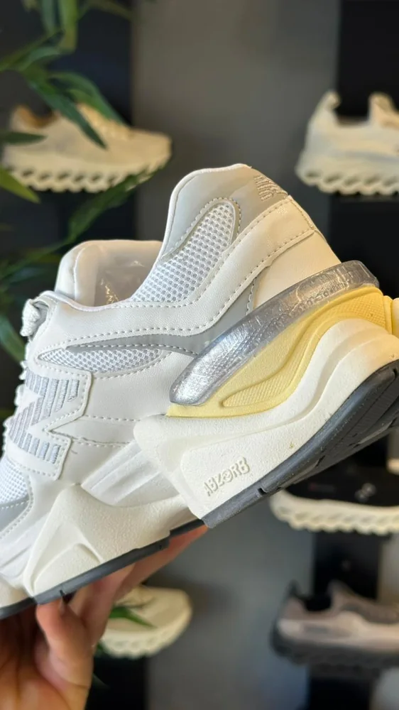 New Balance New Balance 9060