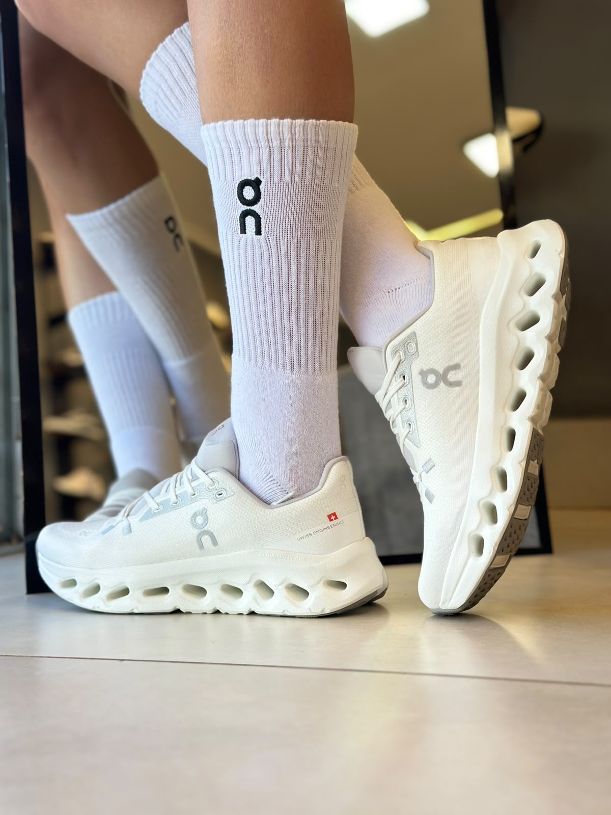 On Cloud Cloudtec Phase Branco Cinza