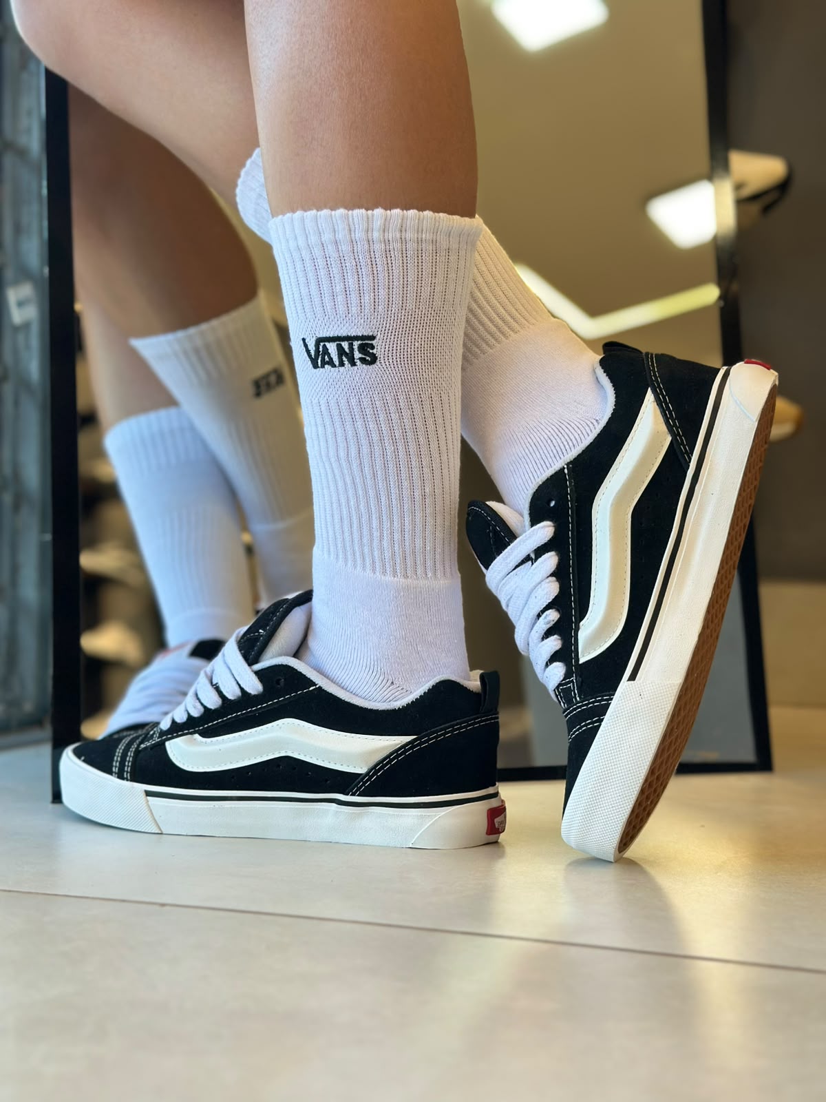 Vans Knu Skool Preto Branco