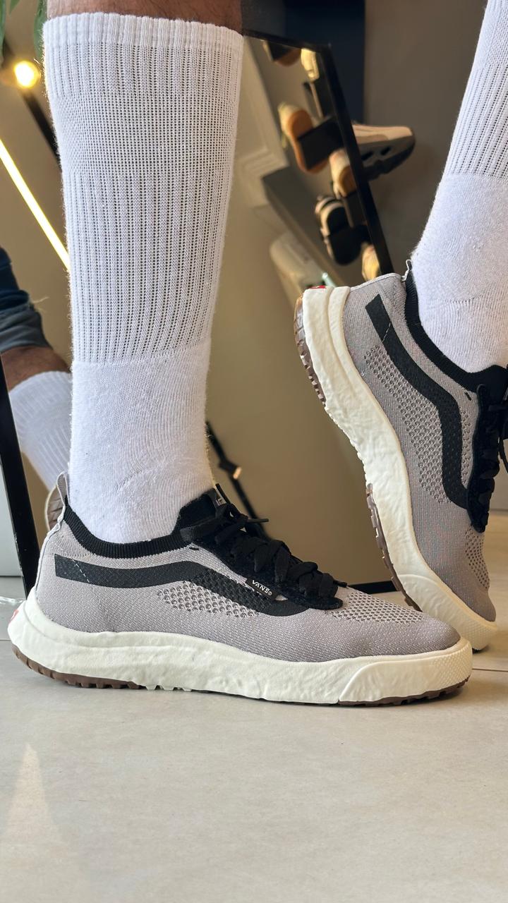 Vans VR3 Cinza